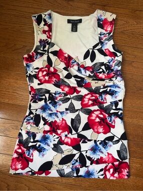White House Black Market Floral Sleeveless Wrap-Front Camisole - White/Red/Blue